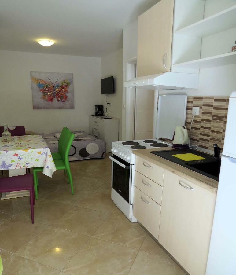 באסקה וודה Apartman Jakir מראה חיצוני תמונה